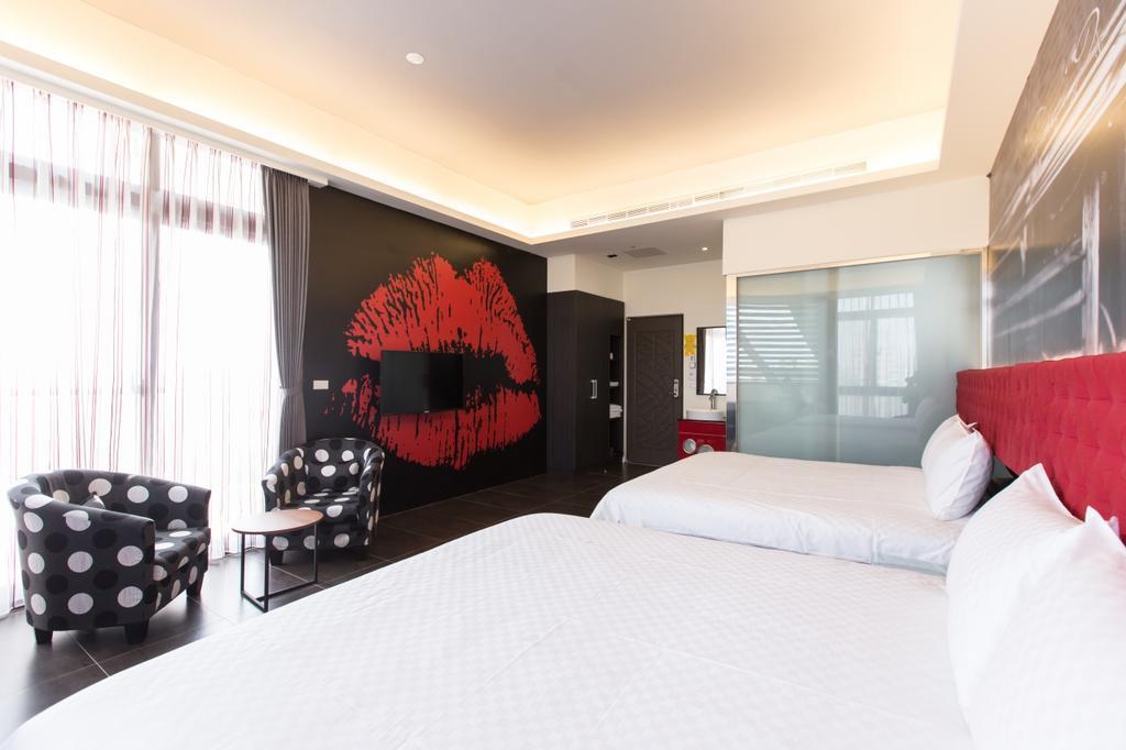 Bookline B&B Hualien City Room photo