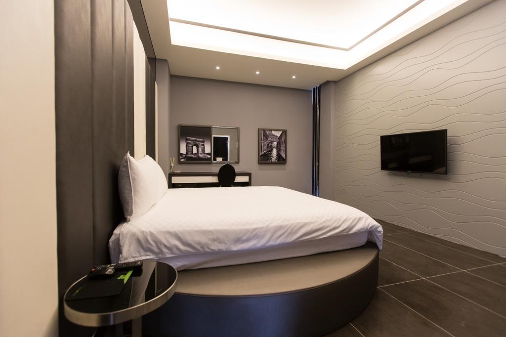 Bookline B&B Hualien City Room photo